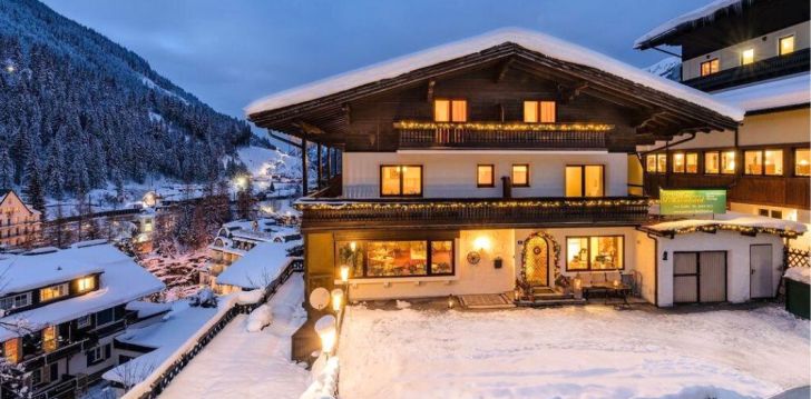 Apsistokite ST. LEONHARD PENSION viešbutyje už gerą kainą. 