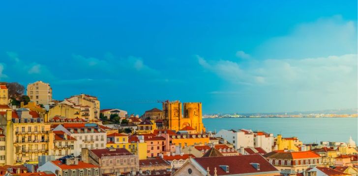 Tavęs laukia poilsis Portugalija įsikūrusiame PAŽINTINĖ KELIONĖ Į PORTUGALIJĄ