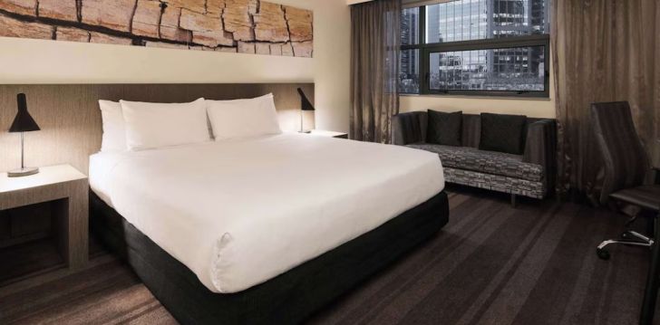 Apsistokite RYDGES WORLD SQUARE viešbutyje už gerą kainą. 