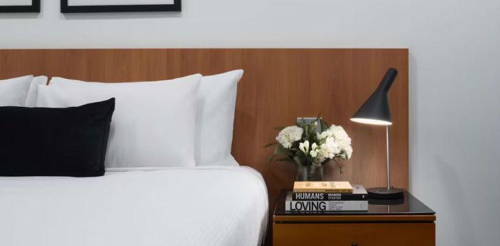 RYDGES WORLD SQUARE - klientų vertinamas, kaip geras kainos ir kokybės santykis. 