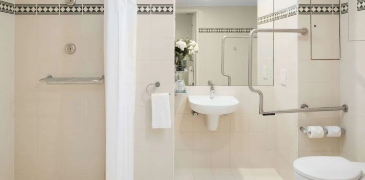 RYDGES WORLD SQUARE - klientų vertinamas, kaip geras kainos ir kokybės santykis.