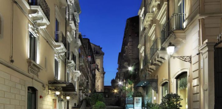 Apsistokite IL PRINCIPE HOTEL CATANIA viešbutyje už gerą kainą. 