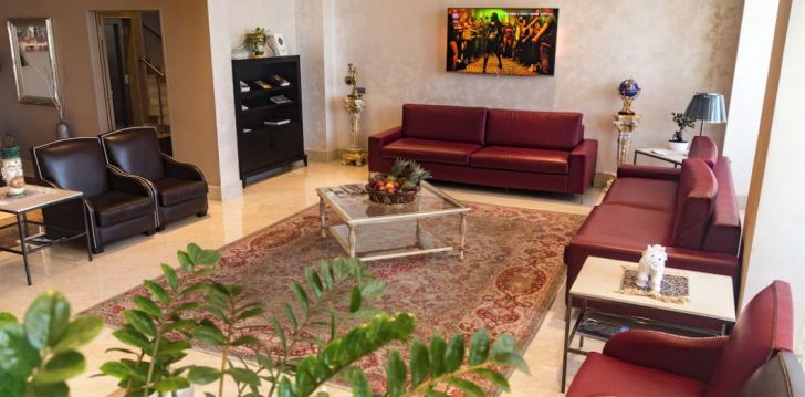 Apsistokite PLAZA HOTEL CATANIA viešbutyje už gerą kainą.