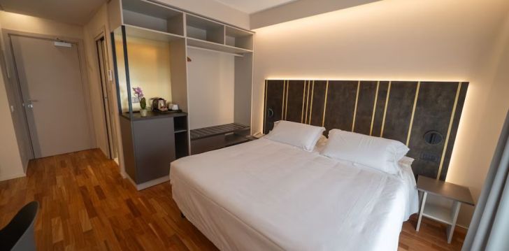 Rinkitės viešbutį PLAZA HOTEL CATANIA kelionei į Italija