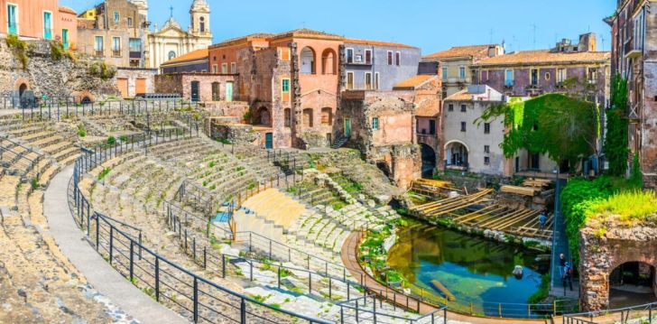 Apsistokite PLAZA HOTEL CATANIA viešbutyje už gerą kainą.