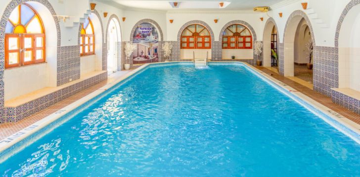 Apsistokite PROTELS BEACH CLUB & SPA RESORT viešbutyje už gerą kainą.