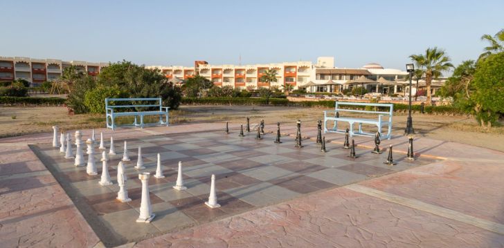 BLISS NADA BEACH RESORT (EX. HOTELUX JOLIE BEACH) - klientų vertinamas, kaip geras kainos ir kokybės santykis.