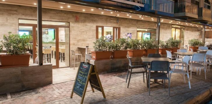 Jaukus viešbutis THE EUROCLUB HOTEL, jūsų atostogoms