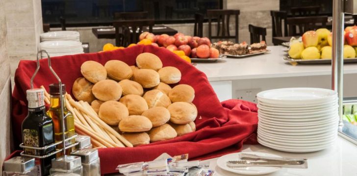 Tavo atostogos prasideda viešbutyje THE EUROCLUB HOTEL