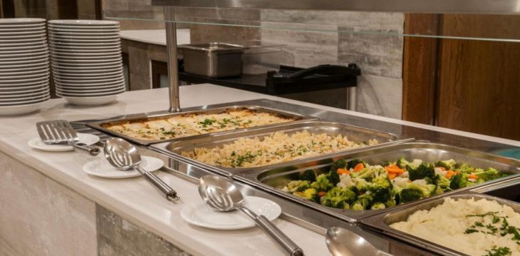 Apsistokite THE EUROCLUB HOTEL viešbutyje už gerą kainą.