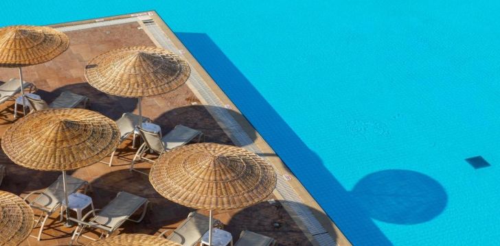 Geras kainos ir kokybės santykis atostogoms - viešbutis LEONARDO KOLYMBIA RESORT