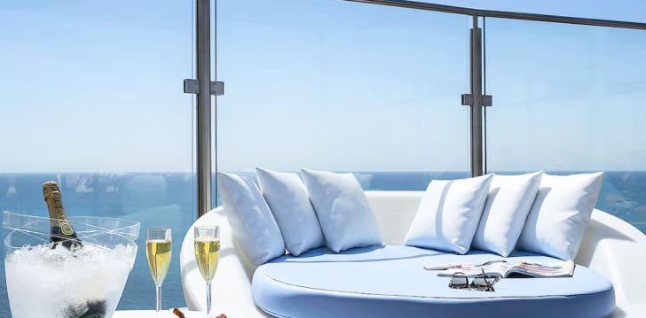 Viešbutis PIERRE & VACANCES HOTEL EL PUERTO įsikūręs Ispanija.