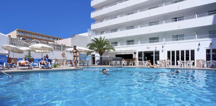 Gaivūs atostogų vėjai Maljorkoje 3* viešbutyje HSM REINA DEL MAR! 4