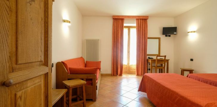 Viešbutis CASALPINA DON BARRA įsikūręs Italija.