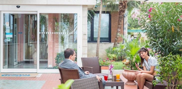 Rinkitės viešbutį HOTEL MAJA kelionei į Italija