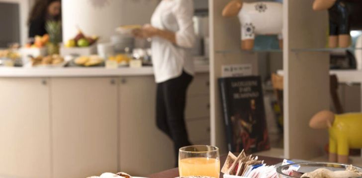 Viešbutis HOTEL PLAZA PESCARA įsikūręs Italija.