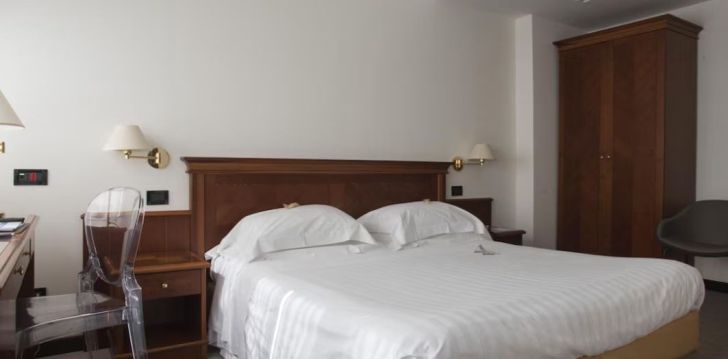 Jaukus viešbutis HOTEL PLAZA PESCARA, jūsų atostogoms