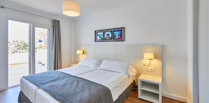 apsistokite OLA APARTAMENTOS CALA D' OR viešbutyje už gerą kainą.