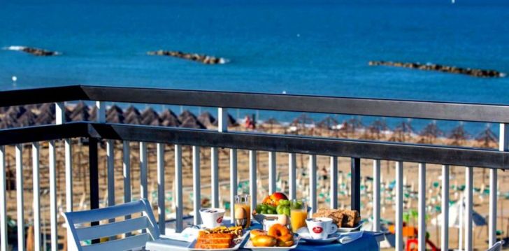 Viešbutis HOTEL MAJA įsikūręs Italija.