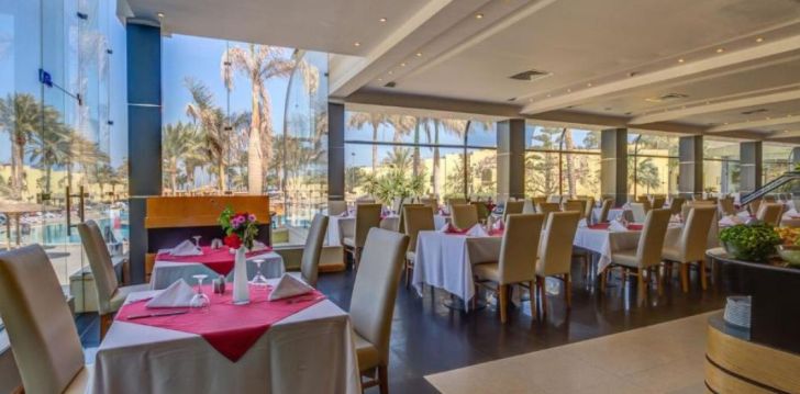 Viešbutis PALM BEACH RESORT įsikūręs Egiptas. 