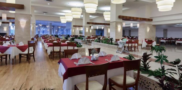 Apgyvendinimas 5* SAPHIR RESORT & SPA