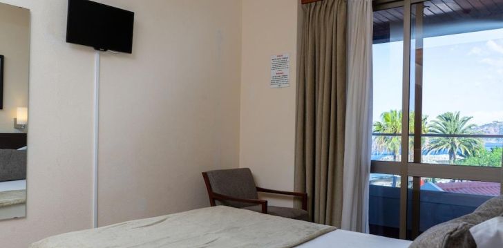 Planuoji kelionę į Portugalija? apsistokite 3 viešbutyje FLAG HOTEL MADEIRA BRAVAMAR. 