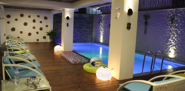Rinkitės viešbutį AQUZZ INN AND SPA kelionei į Maldyvai