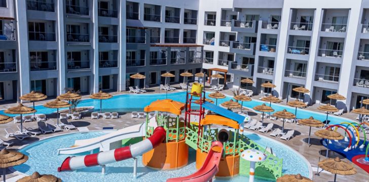 Geras kainos ir kokybės santykis atostogoms - viešbutis AMWAJ BEACH CLUB ABU SOMA (ex.Pickalbatros Beach Club Abu Soma)