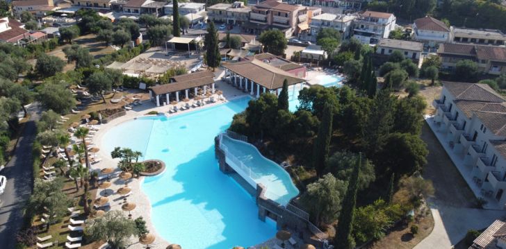 Apsistokite DREAMS CORFU RESORT & SPA viešbutyje už gerą kainą. 