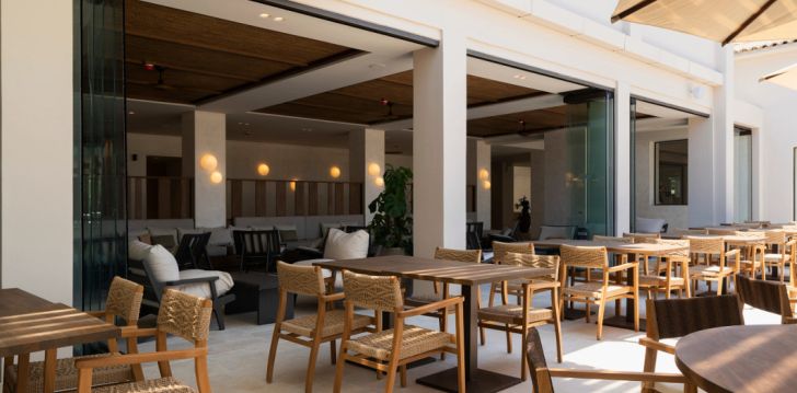 Viešbutis DREAMS CORFU RESORT & SPA įsikūręs Graikija.