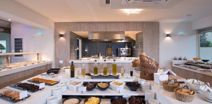 Patogus viešbutis jūsų kelionei – 4* IMPERIAL PALACE (ADULTS ONLY)