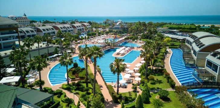 Apsistokite TUI MAGIC LIFE JACARANDA viešbutyje už gerą kainą.