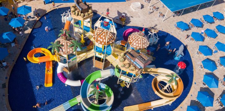 Apsistokite PICKALBATROS LAGUNA CLUB RESORT viešbutyje už gerą kainą.