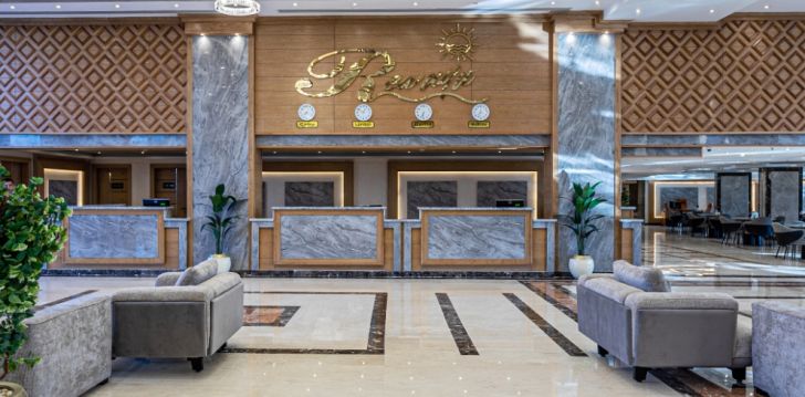 Rinkitės viešbutį REWAYA MAJESTIC RESORT kelionei į Egiptas