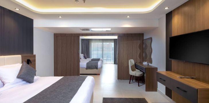 Viešbutis REWAYA MAJESTIC RESORT įsikūręs Egiptas. 