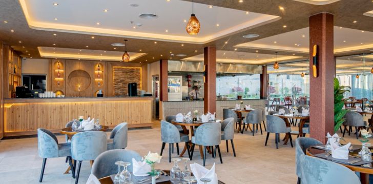 Rinkitės viešbutį REWAYA MAJESTIC RESORT kelionei į Egiptas