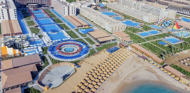 Apsistokite REWAYA MAJESTIC RESORT viešbutyje už gerą kainą.