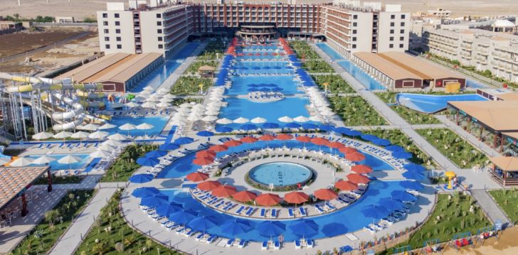 Planuoji kelionę į Egiptas? apsistokite 5 viešbutyje REWAYA MAJESTIC RESORT.
