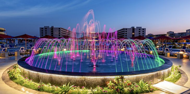 Viešbutis REWAYA MAJESTIC RESORT įsikūręs Egiptas.