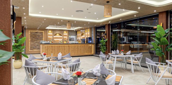 Tavęs laukia poilsis Egiptas įsikūrusiame REWAYA MAJESTIC RESORT
