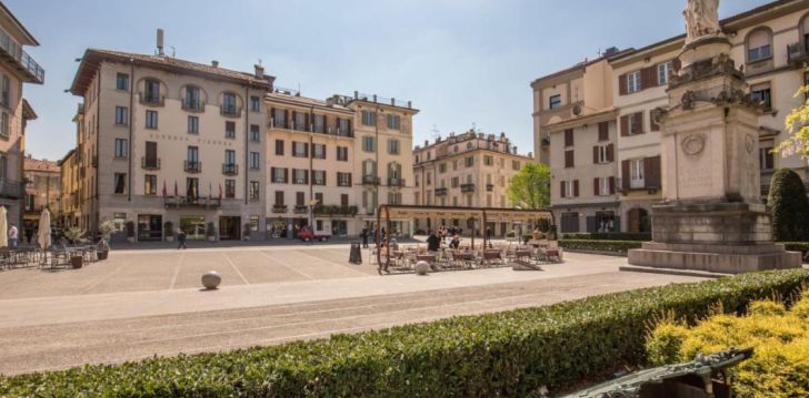Planuoji kelionę į Italija? apsistokite 3 viešbutyje FIRENZE.