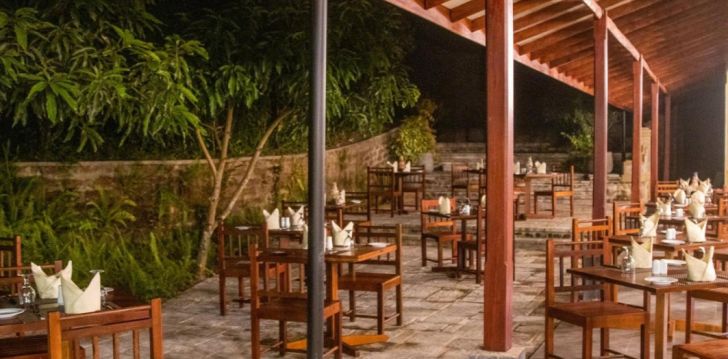 Viešbutis 3 dienų ekskursinė programa (Superior 4*) + atostogos 3* COASTAL VILLAGE CABANAS! įsikūręs Šri Lanka.