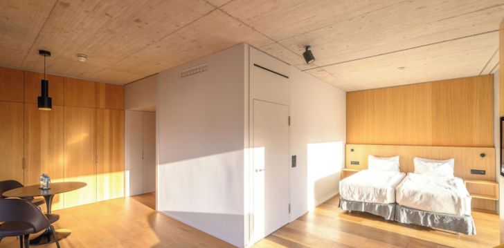 Atostogos Šveicarija – apsistokite viešbutyje PLACID HOTEL ZURICH