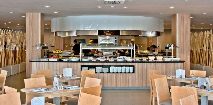 Rinkitės viešbutį BQ HOTEL DELFIN AZUL kelionei į Ispanija