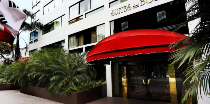 Apsistokite SUITES DEL BOSQUE HOTEL viešbutyje už gerą kainą. 