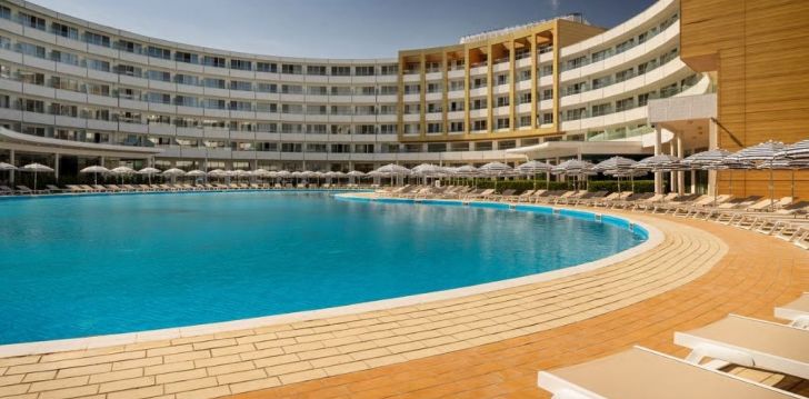 Apsistokite ALUASOUL SUNNY BEACH (ADULTS ONLY) viešbutyje už gerą kainą.