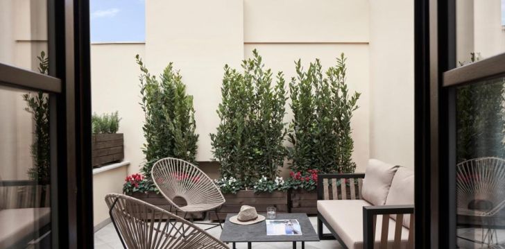 Apsistokite NLH MONASTIRAKI HOTEL viešbutyje už gerą kainą.