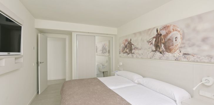 Viešbutis IBEROSTAR WAVES CRISTINA įsikūręs Ispanija.