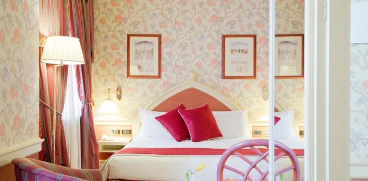 IH HOTELS MILANO REGENCY - klientų vertinamas, kaip geras kainos ir kokybės santykis. 
