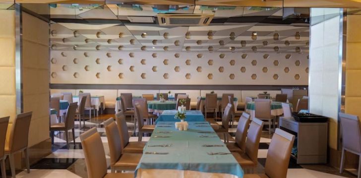 Rinkitės viešbutį ROYAL DRAGON HOTEL kelionei į Turkija